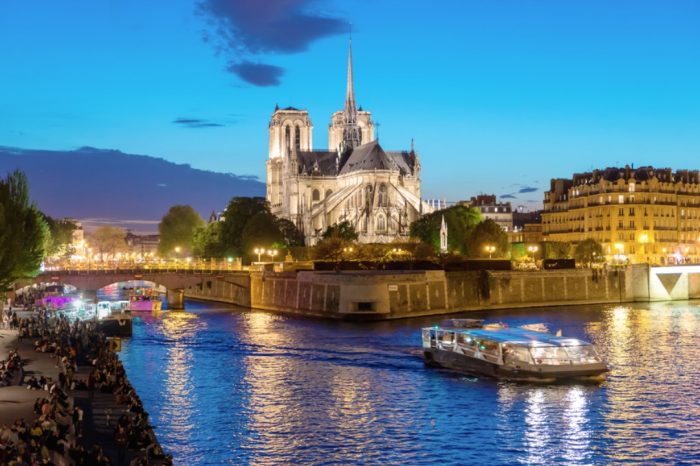 Paris walking tours