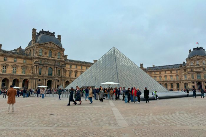 Paris walking tours
