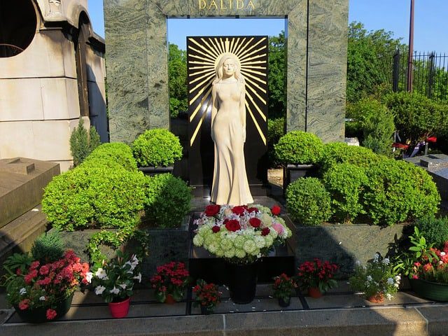 Popstar Dalida's tomb