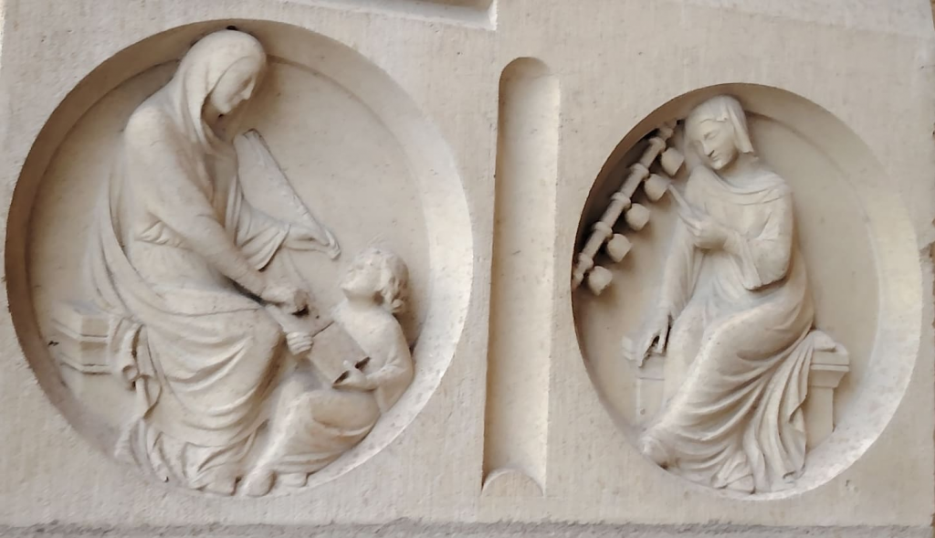 Notre Dame: Teaching Grammar and Music