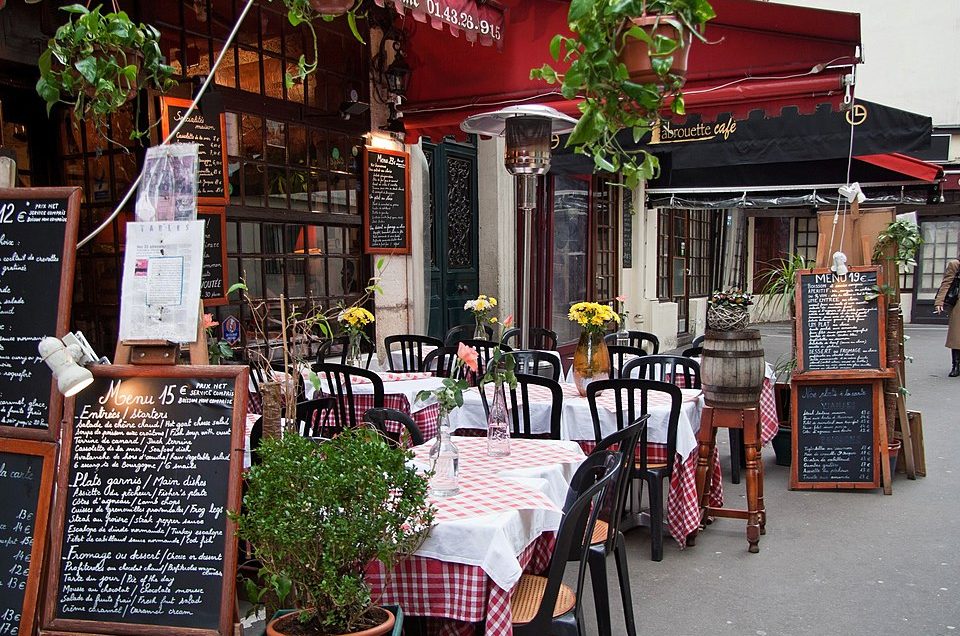 Cheap Eats in the Latin Quarter: Budget Lunch Spots Near Rue Mouffetard and Saint-Michel