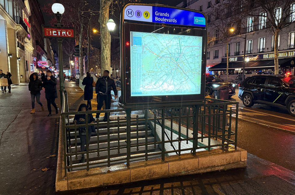 The Boulevard Montmartre at Night: Cabarets, Views, and Evening Walks
